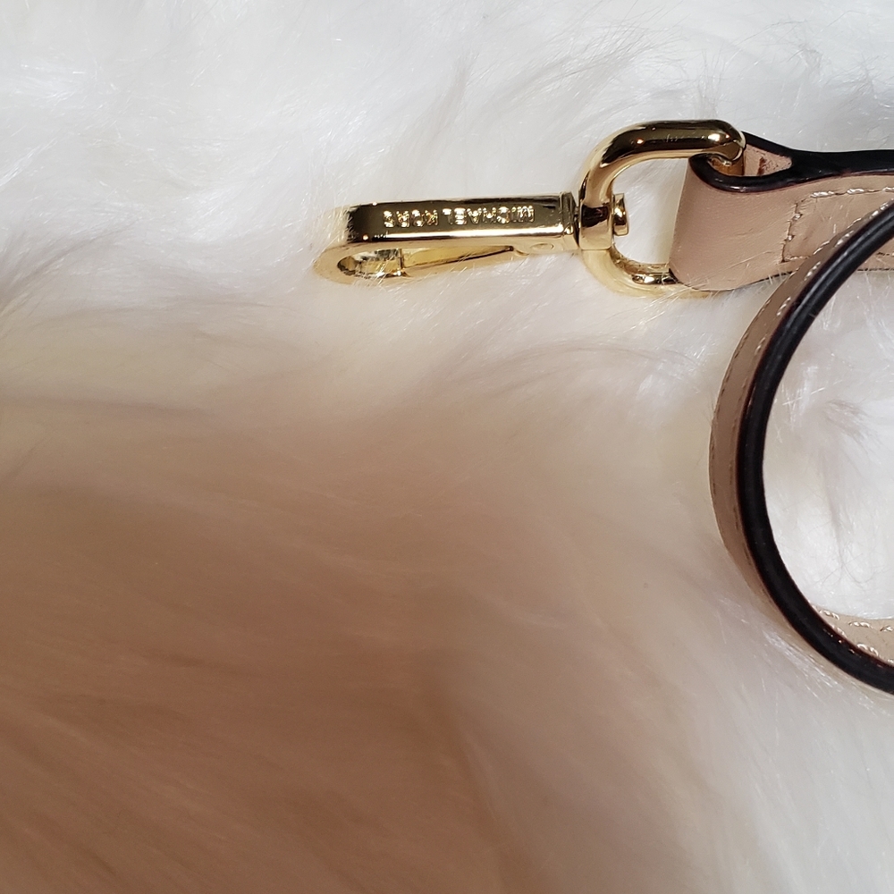 Designer Handbag - Picture 4 of 12